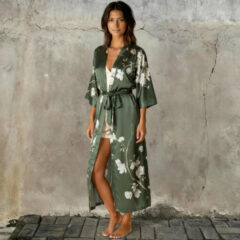 Alternative view of Kimono Green Magnolia
